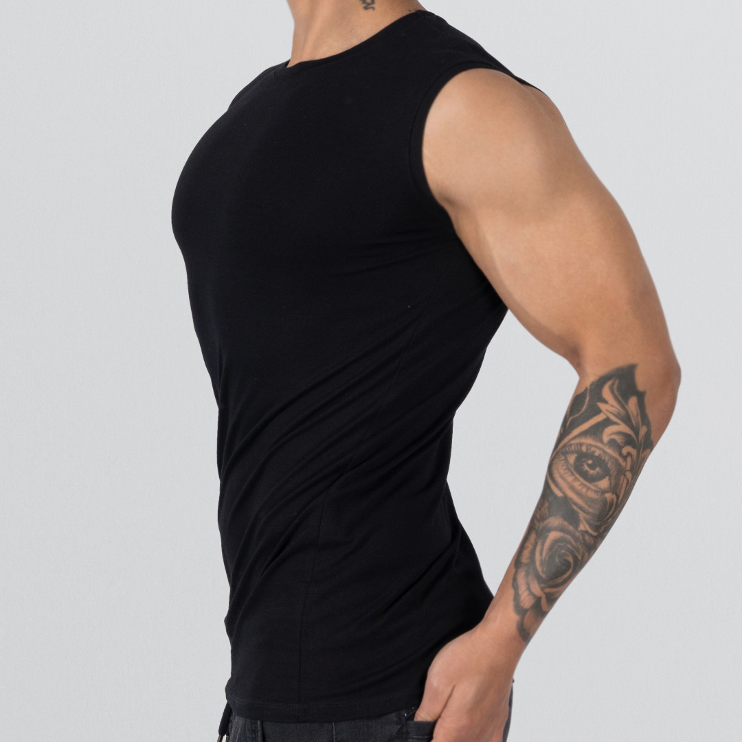 T-shirt Round neck Sleeveless Black